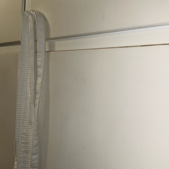 Disneyland Hotel 💯% Cotton Waffle Print Super absorbent Thick Quality Robe - Picture 5 of 11